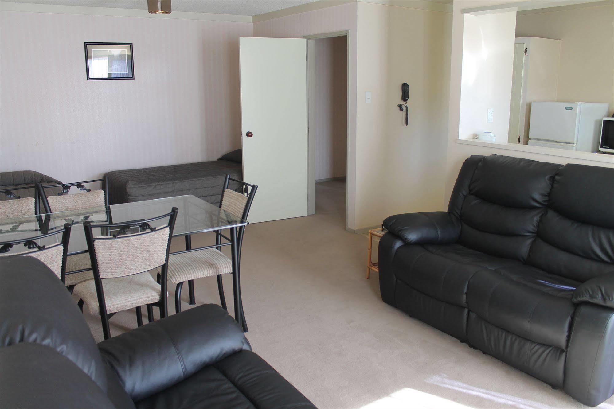 Riverview Motel Whanganui Dış mekan fotoğraf
